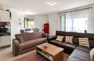 Wohnung kaufen in 85614 Kirchseeon, Moderne 3-Zimmer-Wohnung, Bj. 2017, A+, Glasbalkon, Aufzug & TG in Kirchseeon