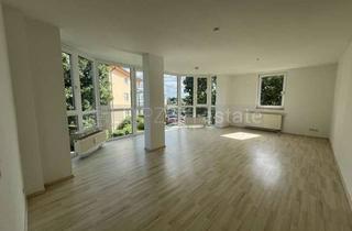 Wohnung mieten in Merseburger Straße 10, 06686 Lützen, attraktive 2-Raum-Wg, EBK, Pkw-Stpl., gepflegte Wohnlage am Ortsrand von Lützen, frei ab sofort.