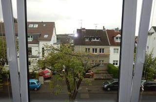 Wohnung mieten in Nibelungenweg 21, 50996 Rodenkirchen, Helle Einzimmerwohnung in schöner Wohnallee