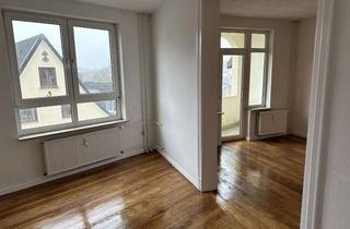 Wohnung mieten in Hafermarkt 23, 24943 Sandberg, Helle 3-Raum-Wohnung mit 2 Balkonen, zentral in Flensburg