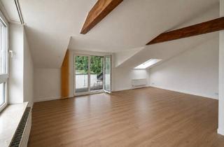 Lofts mieten in Schömkensweg 27a, 41068 Waldhausen, Loftartige 2-Zimmer-Dachgeschosswohnung mit Wohnküche, Balkon & Blick ins Grüne – renoviert 2026