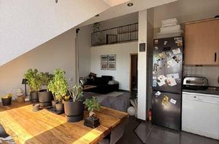Wohnung mieten in 47239 Rumeln-Kaldenhausen, Besondere 3-Zimmer-Dachgeschosswohnung mit Empore, Dachloggia in Duisburg-Rumeln