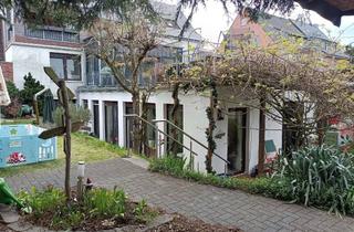 Wohnung mieten in 41468 Neuss, Großzügige Gartenwohnung mit eigenem Eingang in Neuss-GnadentalNeuss