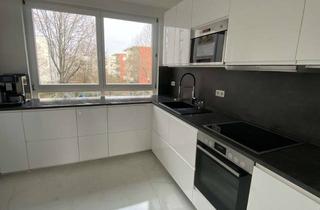 Wohnung mieten in Lieselotte-Berger-Platz, 12355 Rudow, Wohnen mit Charakter: 2-Zimmer-Wohnung in Berlin-Rudow