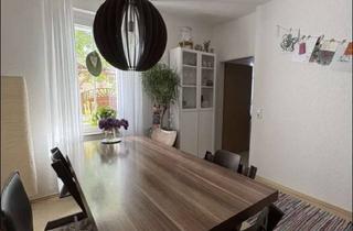 Haus kaufen in 91166 Georgensgmünd, Wohnhaus mit drei Wohneinheiten auf großzügigem Grundstück in Georgensgmünd