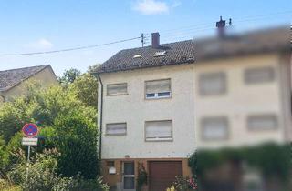 Haus kaufen in 76229 Grötzingen, Sanierungsbedürftiges Reiheneckhaus mit Garten, Balkon und Stellplatz in Grötzingen