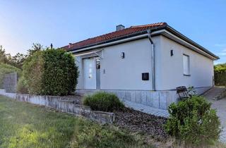Haus kaufen in 97265 Hettstadt, Bungalow in ruhiger Lage am Ortsrand von Hettstadt
