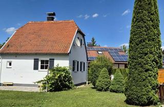 Haus mieten in 84529 Tittmoning, Frisch renoviertes Einfamilienhaus mit Garten in Stadtplatznähe von Tittmoning zu vermieten