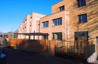 Wohnung kaufen in Am Brabandkanal, 22297 Alsterdorf, Am Brabandkanal! 1-Zimmer-Wohnung mit Terrasse am Wasser in Alsterdorf!