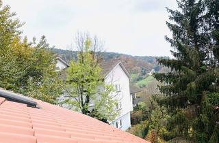 Wohnung kaufen in Hindenburgstraße, 77830 Bühlertal, Geschmackvolle 5-Raum-Wohnung mit Balkon und Einbauküche in Bühlertal Luftkurort