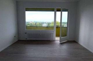 Wohnung mieten in Am Forstacker 27, 13587 Spandau, Süßes Single-Apartment mit Aufzug und Balkon!