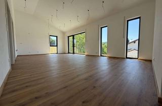 Wohnung mieten in Breitwiesen 10, 93479 Grafenwiesen, Neubau - Erstbezug - Exklusive 3-Zimmer Dachgeschoss-Wohnung