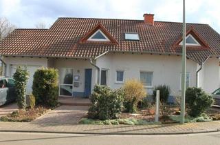 Wohnung mieten in An Der Lehmkaut 35, 67729 Sippersfeld, Gepflegte DG-Wohnung mit drei Zimmern und Einbauküche