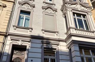 Wohnung mieten in 53113 Bonn, 2,5-Zimmer-Wohnung mit Balkon in der Bonner Südstadt