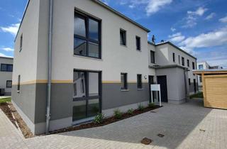 Wohnung mieten in 38116 Lehndorf, Neubau 3-Zimmer Wohnung mit eigenem Garten, EBK und PKW-Einstellplatz in BS-Lamme