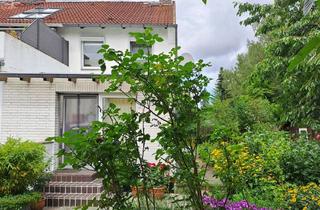 Reihenhaus kaufen in Ostpreußenring 76, 23569 Kücknitz, Endreihenhaus mit großem Garten in sehr ruhiger Lage