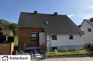Einfamilienhaus kaufen in 37581 Bad Gandersheim, Attraktives und energetisch modernisiertes Einfamilienhaus mit großem Grundstück in Bad Gandersheim