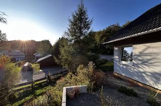 Haus mieten in 59929 Brilon, Viel Freiraum: Großzügiges Haus mit 6 Zimmern in Brilon