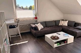 Wohnung kaufen in 44267 Dortmund, Dortmund - Stilvolle 2,5-Zimmer-Dachgeschosswohnung in gepflegtem Zustand
