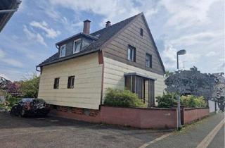 Einfamilienhaus kaufen in 53773 Hennef, Hennef (Sieg) - Freistehendes Einfamilienhaus mit großem Grundstück in Hennef