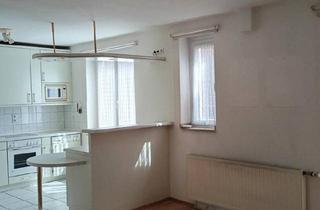 Wohnung kaufen in 40215 Düsseldorf, Düsseldorf - Alltagstaugliche 3-Zimmer-Wohnung mit Balkon in Düsseldorf