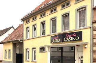 Mehrfamilienhaus kaufen in 67310 Hettenleidelheim, Hettenleidelheim - Mehrfamilienhaus mit Gewerbeeinheit auf großem Grundstück