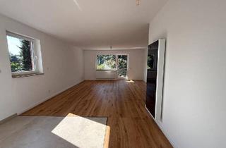 Wohnung kaufen in 51069 Köln, Köln - Provisionsfrei!Sanierte Dreizimmerwohnung in Köln Delbrück