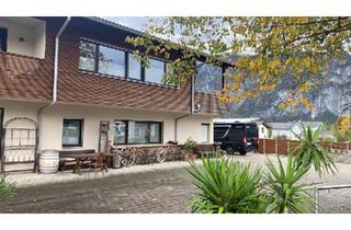 Mehrfamilienhaus kaufen in 83088 Kiefersfelden, Kiefersfelden - Mehrfamilienhaus mit Gewerbeeinheit