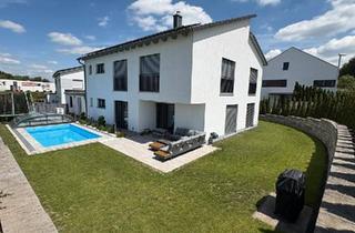 Einfamilienhaus kaufen in 92331 Parsberg, Parsberg - Exklusives Einfamilienhaus mit Pool und Doppelgarage in Parsberg