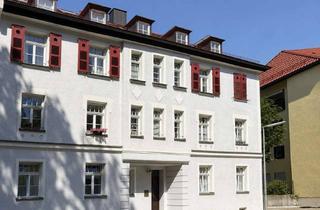 Wohnung kaufen in 81541 Au-Haidhausen, Stilvoll wohnen in der Au - hochwertige 2-Zimmer-Altbauwohnung in unmittelbarer Isarnähe
