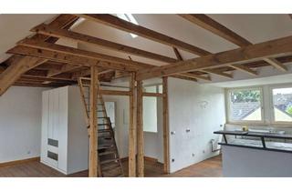 Wohnung mieten in Uerdinger Straße 563, 47800 Bockum, Außergewöhnliche Dachgeschosswohnung mit Galerie im charmanten Altbau – für eine ruhige Einzelperson