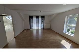 Wohnung mieten in Im Eigen 11, 76327 Pfinztal, Moderne 2,5-Zimmer-Dachgeschosswohnung in Pfinztal