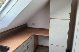 Wohnung mieten in Königstuhlstraße 37, 55296 Lörzweiler, Helle 3-Zimmer Dachgeschosswohnung in Lörzweiler