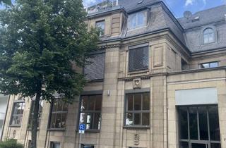 Wohnung mieten in Bismarckstr. 21, 32756 Detmold, Erstbezug: Super zentrale barrierearme 3-Zi.-Whg. mit EBK, Loggia & Aufzug