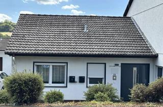 Wohnung mieten in Schloßberg 23, 63688 Gedern, Ebenerdige 3-ZKB-Wohnung mit Terrasse