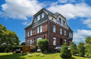 Wohnung mieten in Neuenhaus 98, 42929 Wermelskirchen, Wohnung in einem herrschaftlichen Pfarrhaus, 205 m² WF, 10 Zi. 600 m² Garten