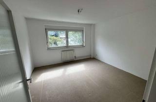 Wohnung mieten in Eilper Straße 24, 58091 Eilpe, Platz für Ihre Ideen: 3,5-Zimmer-Wohnung in Hagen-Eilpe