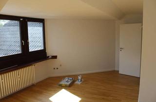 Wohnung mieten in Bertastraße, 40625 Gerresheim, 1,5-Zimmer-Dachgeschosswohnung in Düsseldorf-Gerresheim