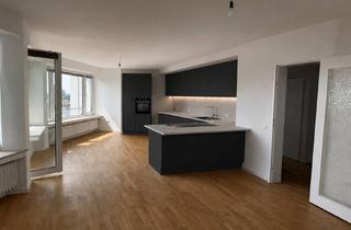 Wohnung mieten in Wiener Platz, 51065 Mülheim, Stilvoll saniert: 3,5-Zimmer-Wohnung in Köln-Mülheim
