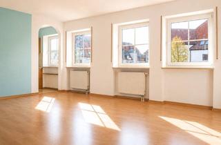 Wohnung mieten in Josef-Priller-Straße, 86159 Universitätsviertel, Helle 1-ZKB mit Garage in Augsburg – kompakt wohnen in attraktiver Lage