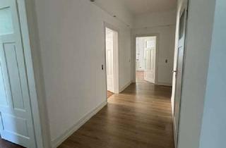 Wohnung mieten in 72072 Tübingen, 4-Zimmer-Altbau-Wohnung in Tübingen/Südstadt