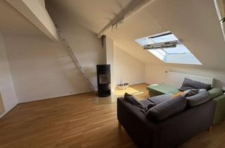 Wohnung mieten in Hubertusstr 53, 52064 Aachen, Sanierter Altbau in der Aachener Innenstadt: Maisonette mit Schlafempore und Kaminofen