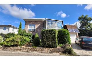 Einfamilienhaus kaufen in 23843 Bad Oldesloe, Freistehendes Einfamilienhaus mit gehobener Ausstattung, Dachterrassen und Wintergarten in Oldesloe