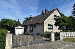 Einfamilienhaus kaufen in 30900 Wedemark, Wohnen mit Charakter: Großzügiges Einfamilienhaus in der Wedemark