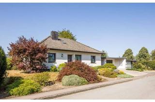 Einfamilienhaus kaufen in Frohnepfad, 52156 Monschau, Freistehendes Einfamilienhaus auf großem Grundstück mit zusätzlichem Baupotenzial