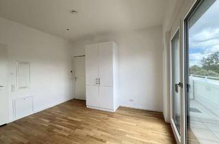 Wohnung kaufen in 81549 München, Grosses Studio - Studentenwohnheim zum sofortigen Einzug