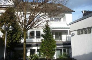 Wohnung mieten in 45661 Recklinghausen, Gemütliche und klimatisierte Dachgeschosswohnung mit Tageslichtbad und Südbalkon