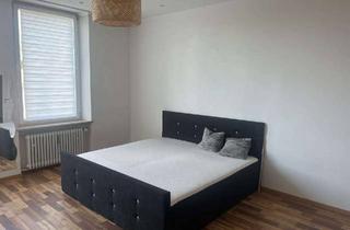 Wohnung mieten in Haunstetter Straße 19, 86161 Hochfeld, WG-Wohnung - 1 Zimmer mit gehobener Innenausstattung