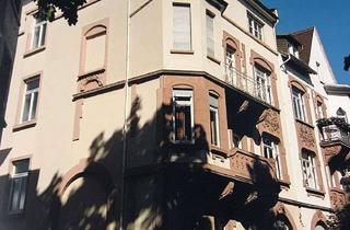 Wohnung mieten in 63069 Lauterborn, Repräsentative Altbauwohnung mit 5 Zimmern, großem Balkon und EBK in Offenbacher Bestlage