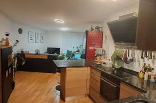 Wohnung mieten in Hundtstraße 1a, 22047 Wandsbek, Premium-Wohnen in Wandsbek: Helle Neubau-Wohnung mit Loggia, Team 7 Massivholzküche & Tiefgarage